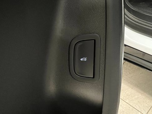 New 2026 Chevrolet Traverse RS w/ LPO, Floor Liner Package image 35