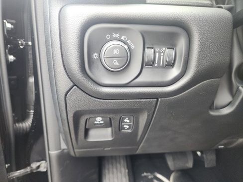New 2026 RAM 1500 Laramie w/ Sport Appearance Package image 17