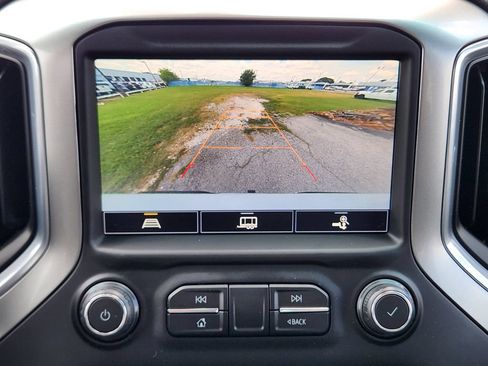 Certified 2021 Chevrolet Silverado 1500 LTZ AWD/4WD image 18