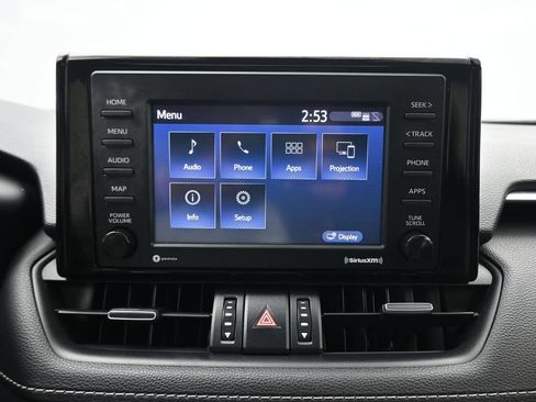 Used 2021 Toyota RAV4 XLE Premium AWD/4WD image 17