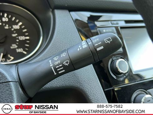 Used 2021 Nissan Rogue Sport S AWD/4WD image 22