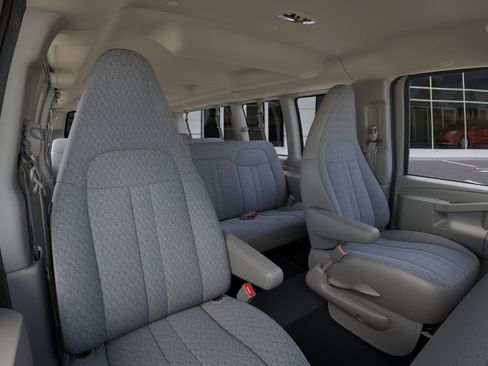 New 2026 GMC Savana 3500 LT RWD image 19