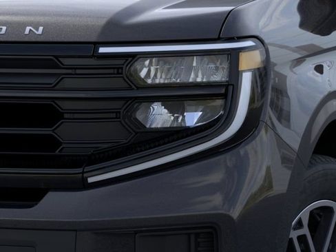 New 2025 Ford Expedition Active RWD image 18