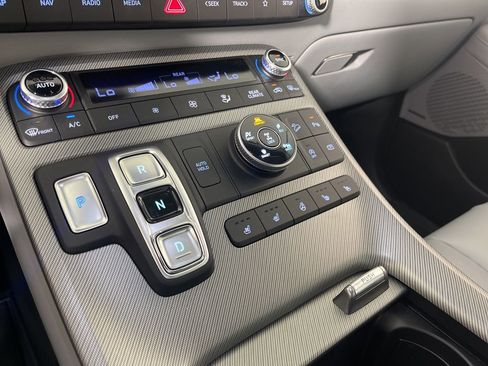 Used 2024 Hyundai Palisade SEL w/ Premium Package image 32