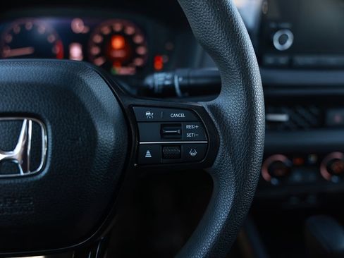 Used 2024 Honda Accord EX image 22