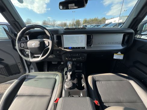 New 2026 Ford Bronco Outer Banks image 23