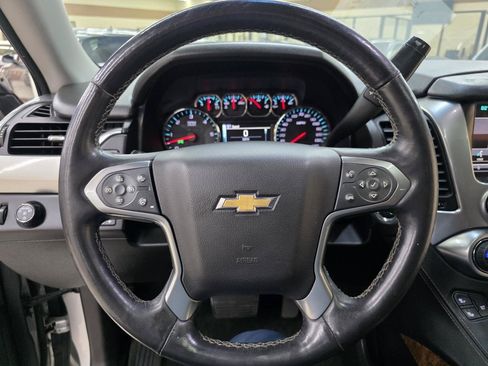 Used 2015 Chevrolet Tahoe LTZ RWD image 32