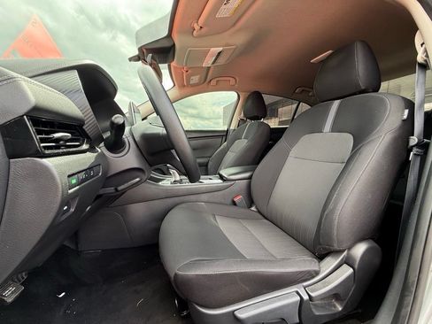 Used 2022 Nissan Sentra SV FWD image 22