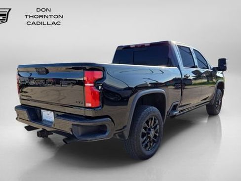 Used 2025 Chevrolet Silverado 2500 LTZ w/ LTZ Plus Package AWD/4WD image 5