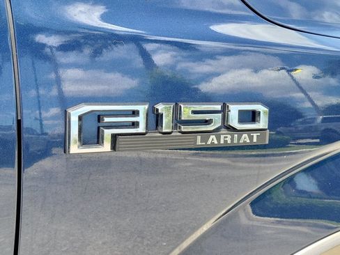 Used 2019 Ford F150 Lariat RWD image 11