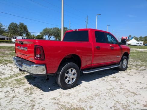 Used 2026 RAM 2500 Big Horn AWD/4WD image 4