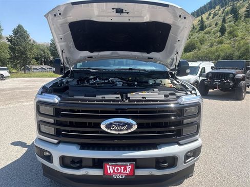 Used 2025 Ford F350 Platinum AWD/4WD image 11