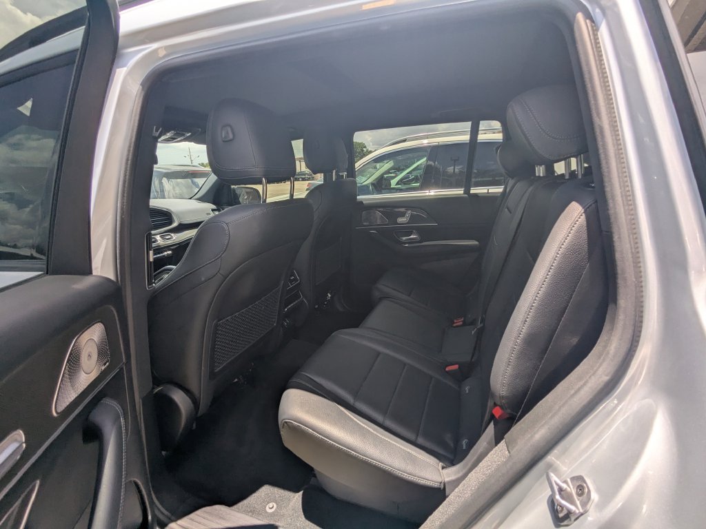 Certified 2022 Mercedes-Benz GLS 450 4MATIC w/ AMG Line Exterior image 25