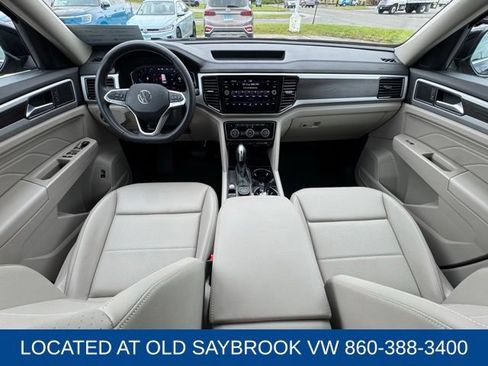 Certified 2023 Volkswagen Atlas SE w/ Black Wheel Package AWD/4WD image 10