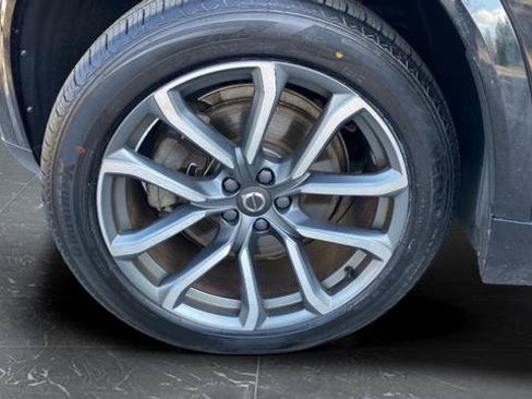 Used 2019 Volvo XC90 T6 Momentum w/ Advanced Package AWD/4WD image 30