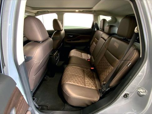 Used 2022 Nissan Murano Platinum w/ Cargo Package FWD image 24