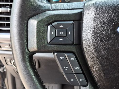 Used 2018 Ford F150 XLT w/ Equipment Group 302A Luxury RWD image 24
