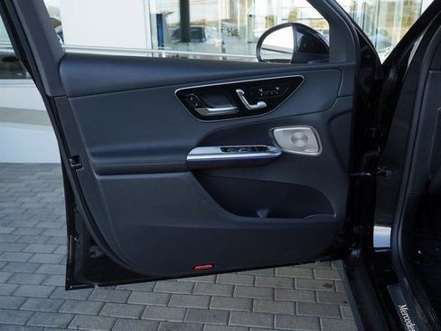 New 2026 Mercedes-Benz GLC 300 image 14