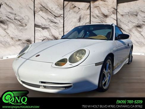 Used 2001 Porsche 911 Carrera 4 image 1