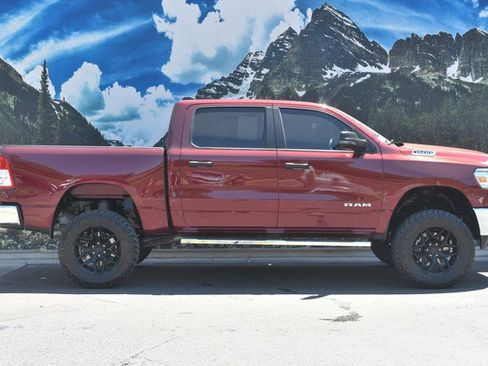 Used 2023 RAM 1500 Big Horn AWD/4WD image 2