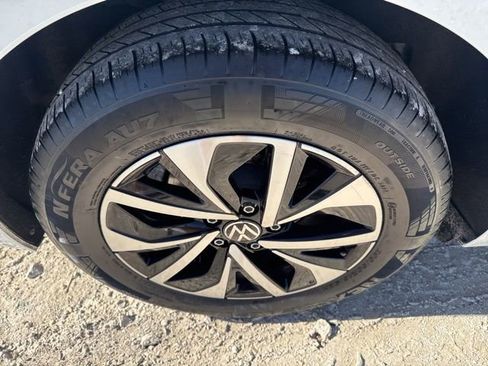 Used 2024 Volkswagen Jetta S image 7