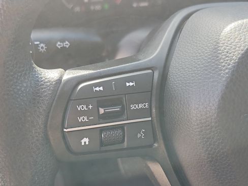 Used 2024 Honda CR-V EX image 24