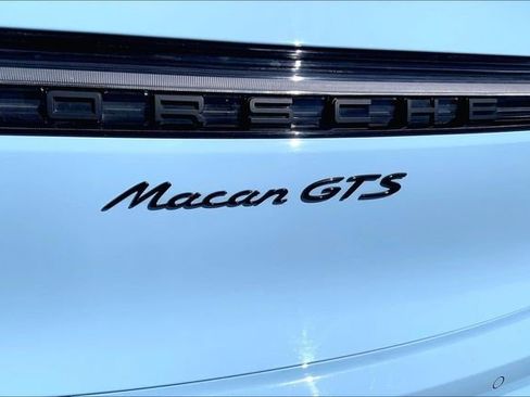 Used 2024 Porsche Macan GTS image 8