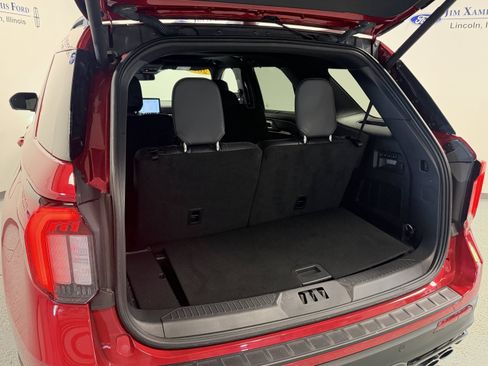 Used 2025 Ford Explorer ST AWD/4WD image 25