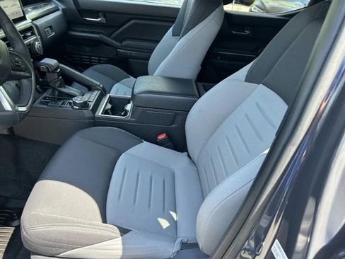 Used 2024 Toyota Tacoma TRD Off-Road image 15