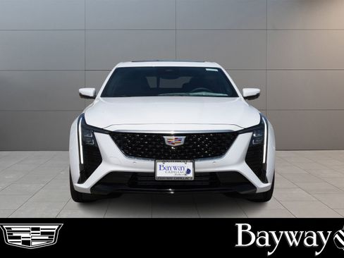 New 2026 Cadillac CT5 Premium Luxury image 2