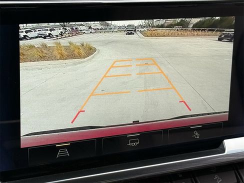 Used 2022 Chevrolet Silverado 1500 RST w/ Convenience Package II image 17