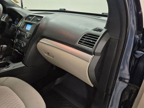 Used 2019 Ford Explorer FWD image 30