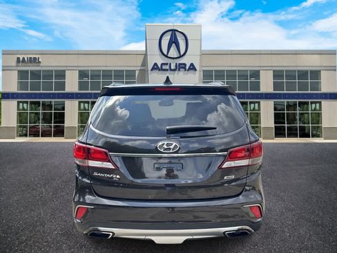 Used 2019 Hyundai Santa Fe XL SE w/ SE Premium Package 02 AWD/4WD image 4