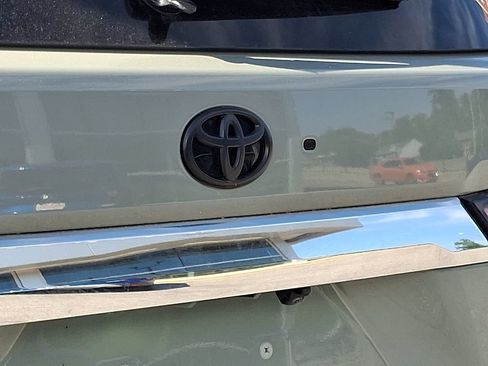 Used 2024 Toyota Sequoia Limited w/ Tow Technology Package AWD/4WD image 34