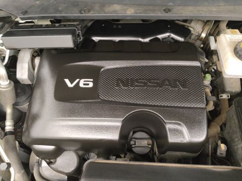 Used 2017 Nissan Pathfinder Platinum w/ Family Entertainment Package image 30