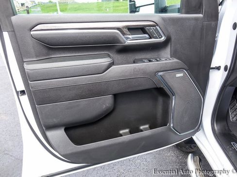 Certified 2024 Chevrolet Silverado 2500 LTZ w/ LTZ Convenience Package AWD/4WD image 36