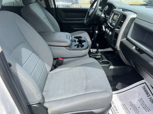 Used 2018 RAM 3500 Tradesman w/ Chrome Appearance Group AWD/4WD image 11