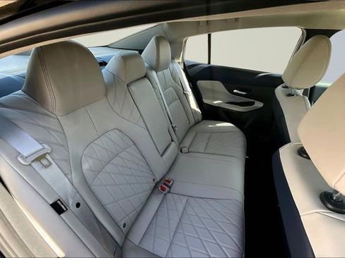 New 2026 Nissan Sentra SL image 10