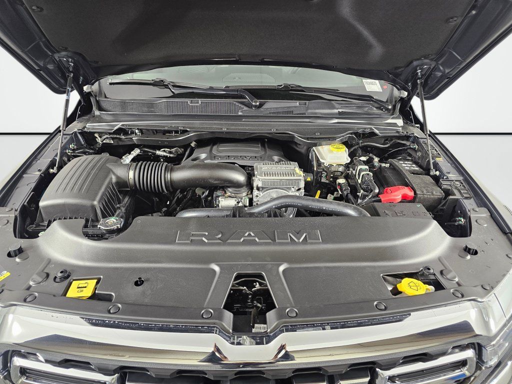 New 2026 RAM 1500 Big Horn AWD/4WD image 14