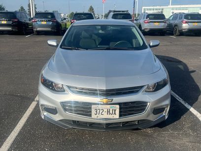 Used 2017 Chevrolet Malibu LT