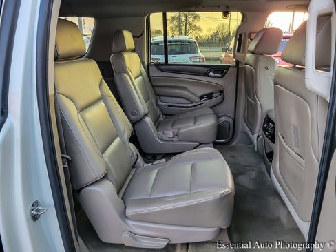 Used 2015 GMC Yukon XL SLT w/ Open Road Package image 34