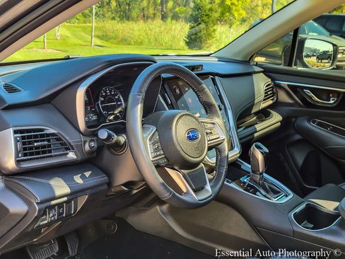 Used 2024 Subaru Outback Limited AWD/4WD image 9