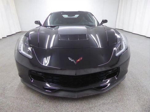 Used 2019 Chevrolet Corvette Grand Sport RWD image 2