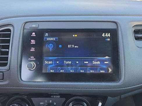 Used 2019 Honda HR-V Sport image 16