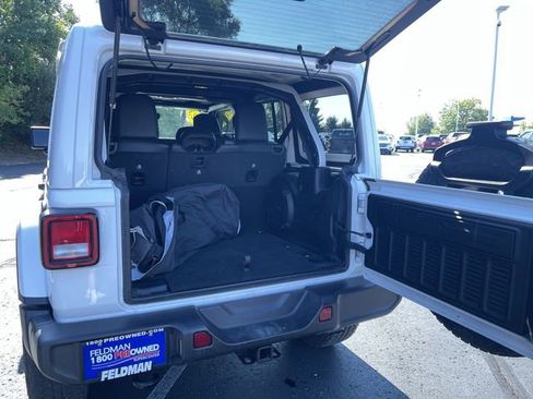 Used 2023 Jeep Wrangler Altitude image 26