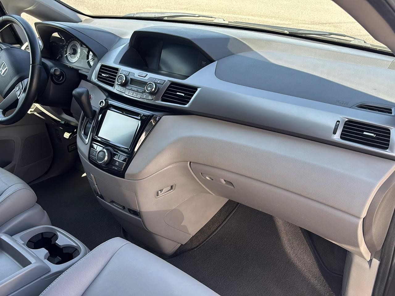 Used 2016 Honda Odyssey EX-L image 17