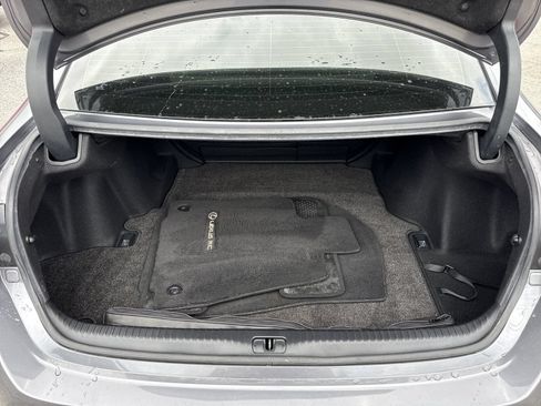 Used 2015 Lexus RC 350 w/ Navigation System Package RWD image 29