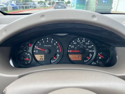 Used 2018 Nissan Frontier SV AWD/4WD image 11