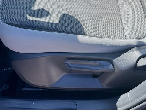 Certified 2023 Volkswagen Taos S FWD image 17