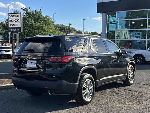 Used 2023 Chevrolet Traverse LT AWD/4WD image 2